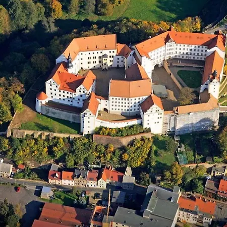 Apartment Am Schloss *